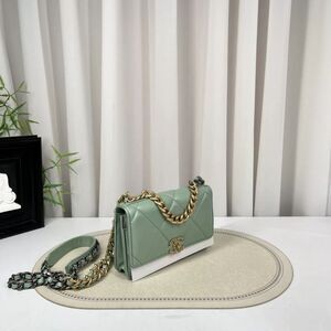 Chanel Women Pre-Loved Bag Very Good Condition